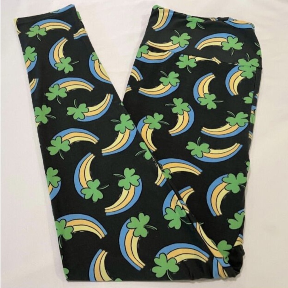 Lularoe St. Patrick’s Day Rainbow Four Leaf Clover Leggings One Size Live Show